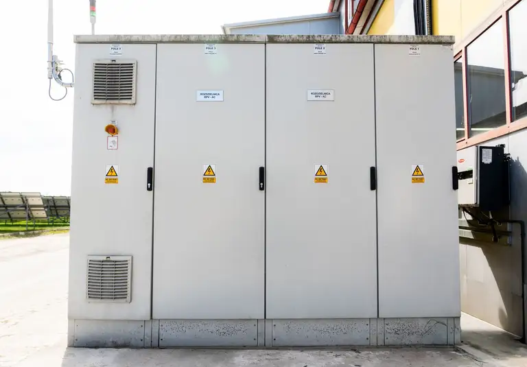 Szafa Telemechaniki i telemetrii sterująca farmą fotowoltaiczną