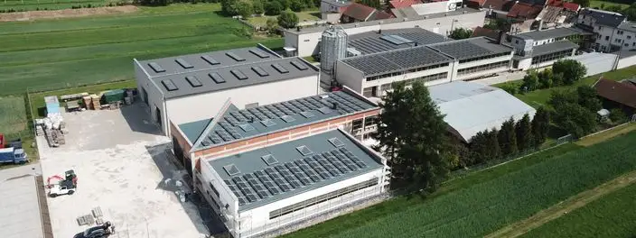 Instalacja fotowoltaiczna na firmie