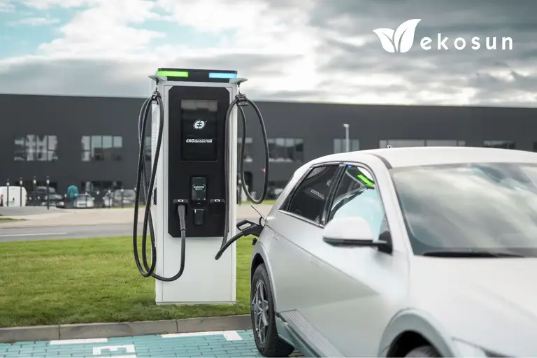 Ładowarka do samochu elektrycznego